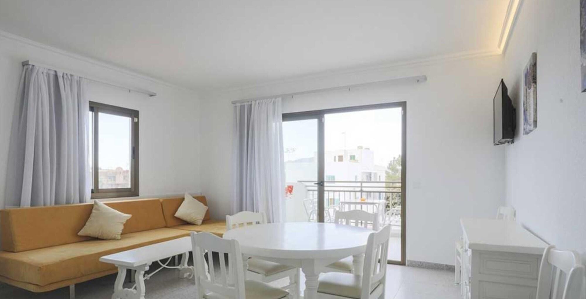 Casa Luis Apartments Santa Eularia des Riu Esterno foto