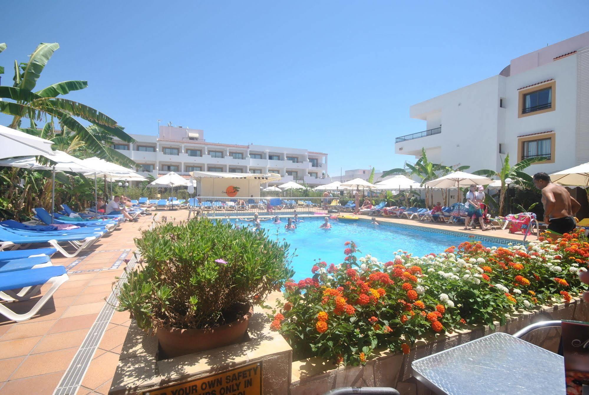 Casa Luis Apartments Santa Eularia des Riu Esterno foto