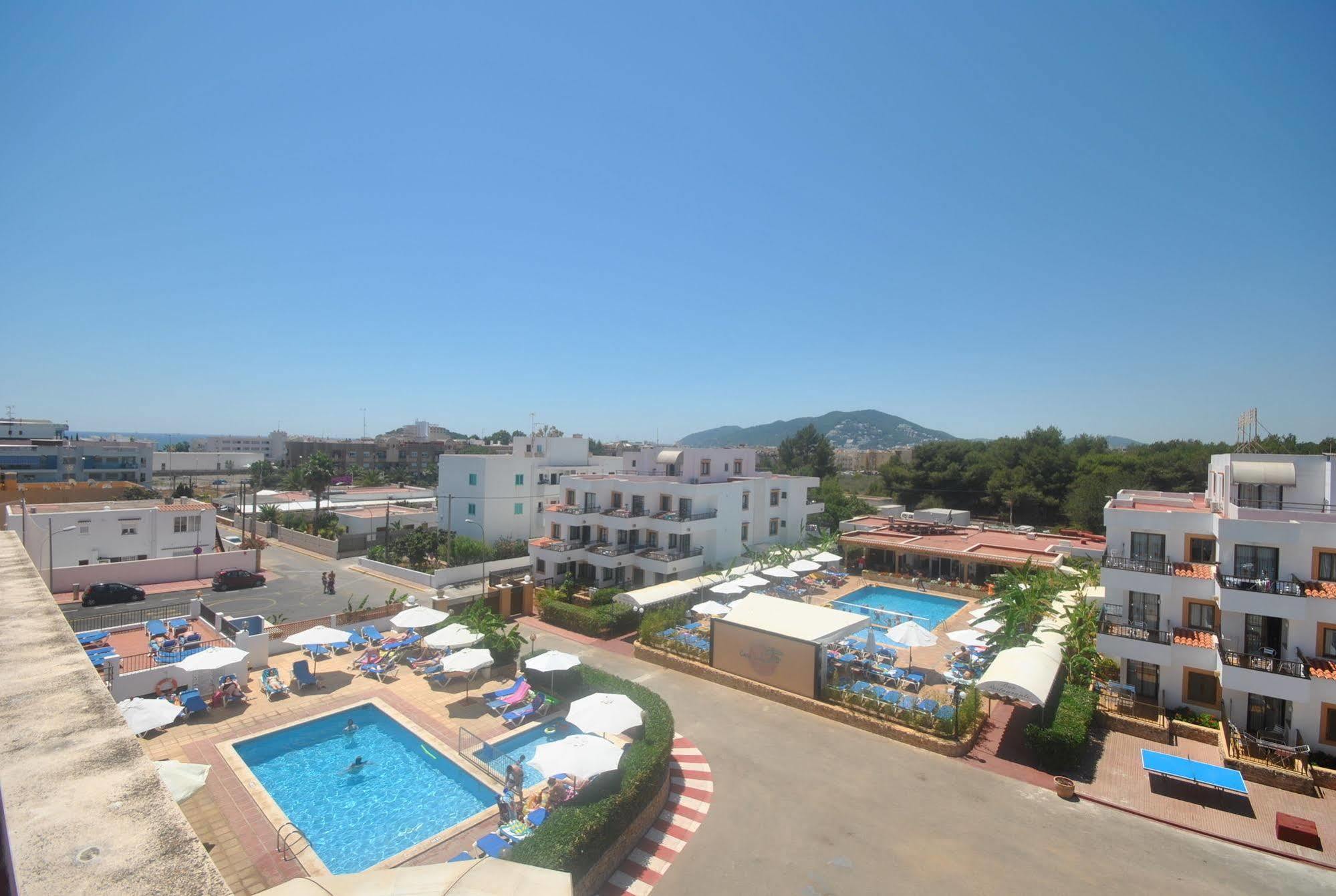 Casa Luis Apartments Santa Eularia des Riu Esterno foto