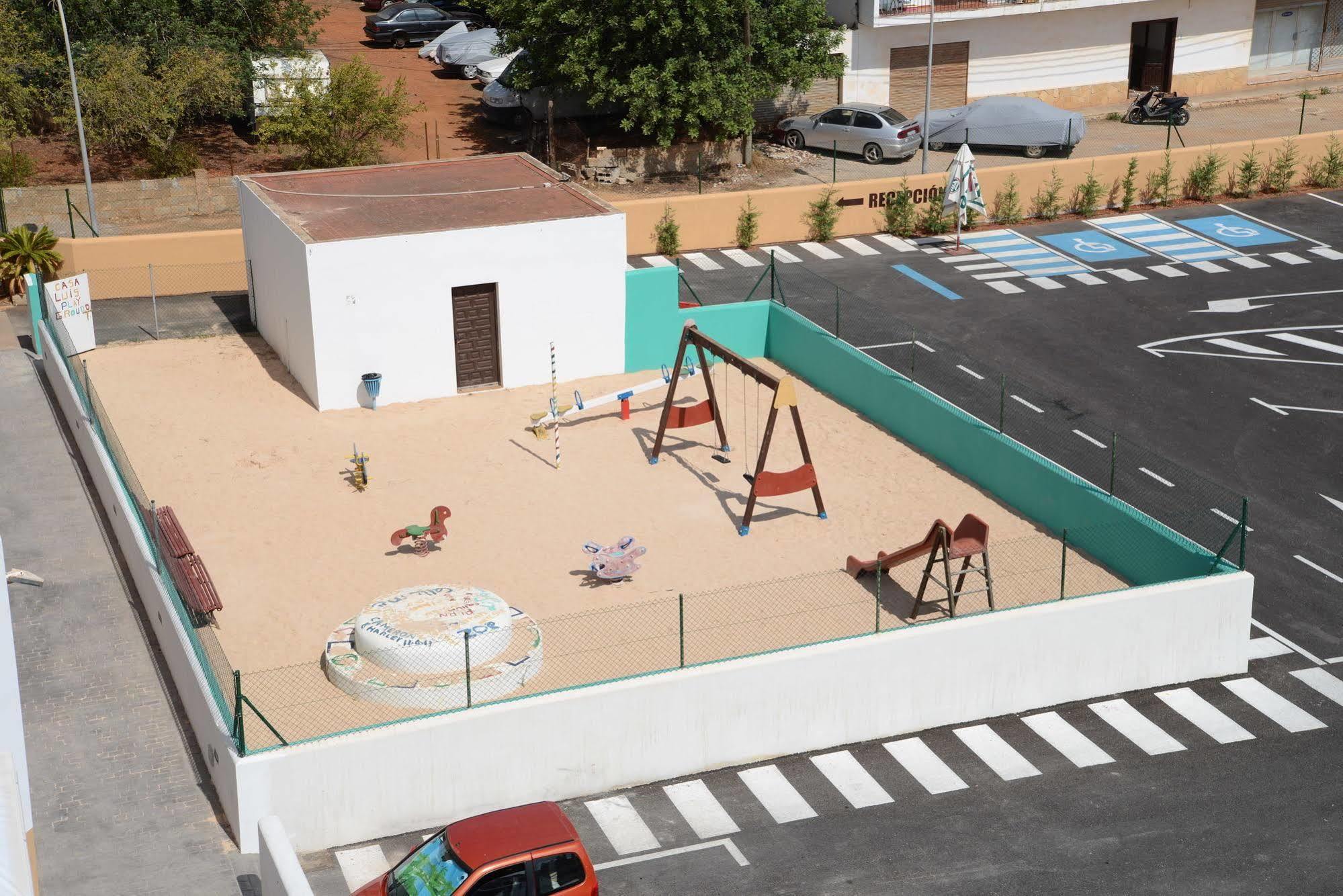 Casa Luis Apartments Santa Eularia des Riu Esterno foto